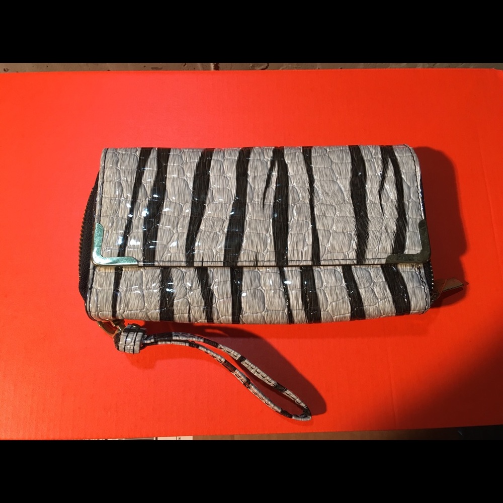 Woman’s Wallet- Zebra design- preowned